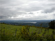Au loin le barrage de Naussac